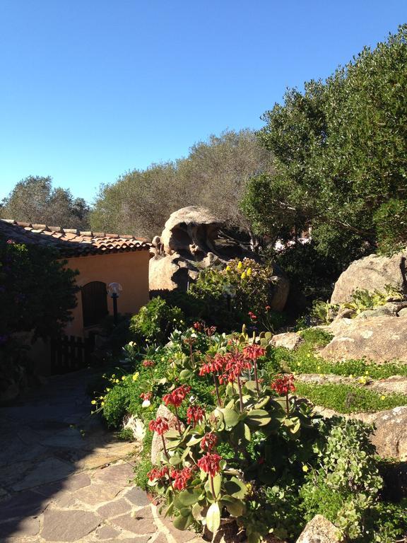 L'Olivastro Appartamenti A Porto Cervo Exteriör bild